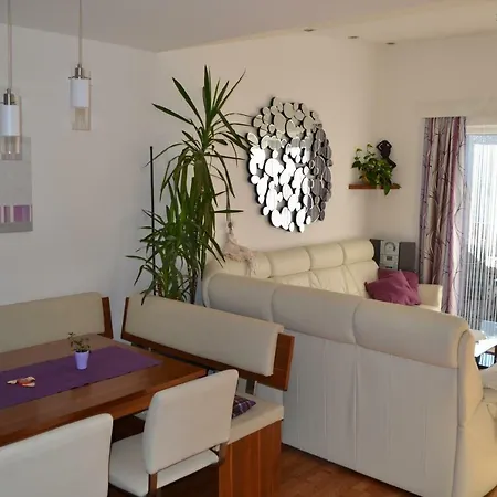 Appartementhaus Evelyn *